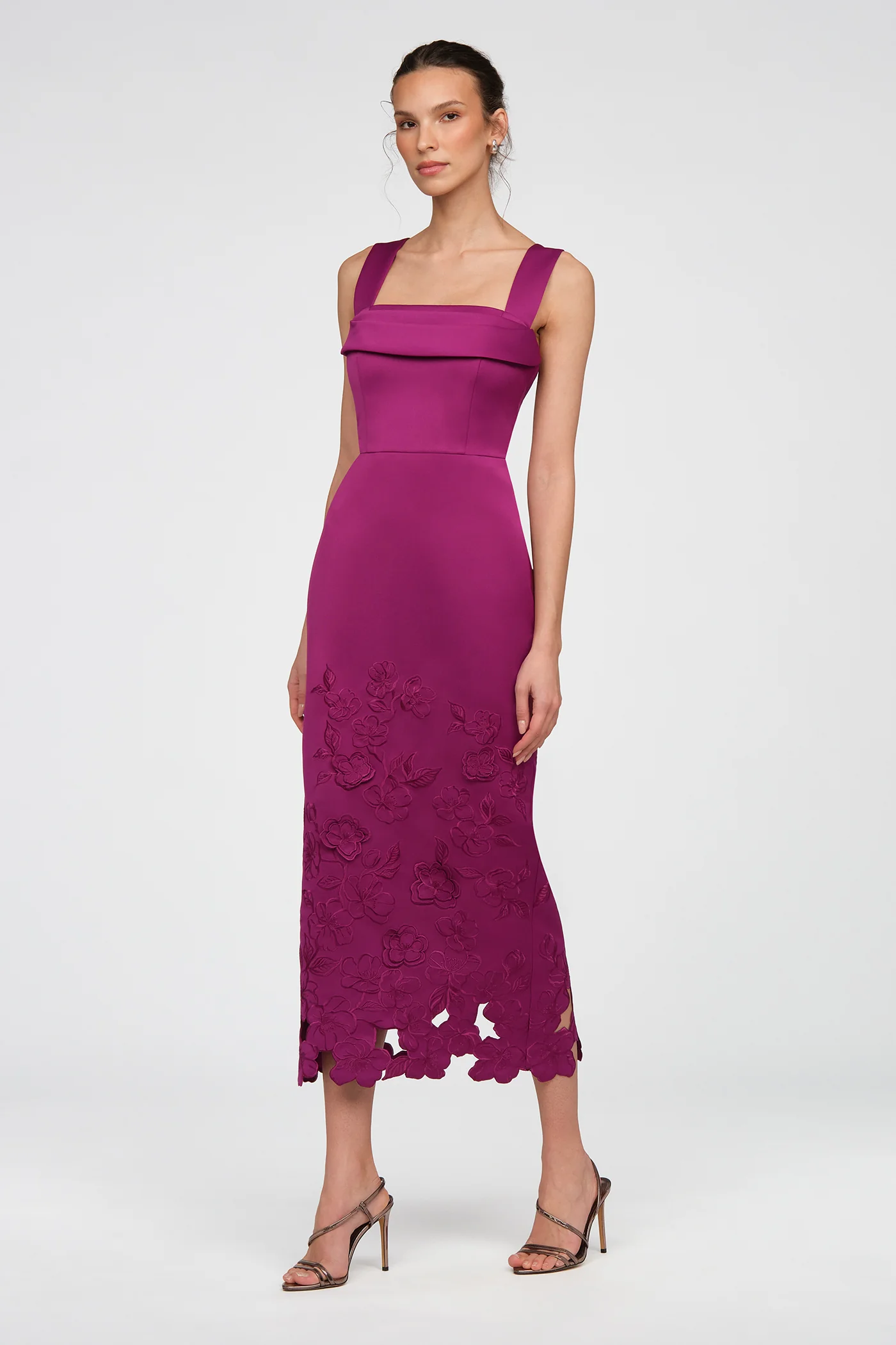 Billie Embroidered Dress - Image 7